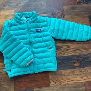 Aqua 3T down puffer